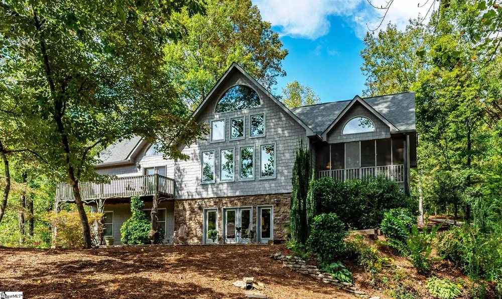2111 Moorefield Memorial Highway Pickens, SC 29671