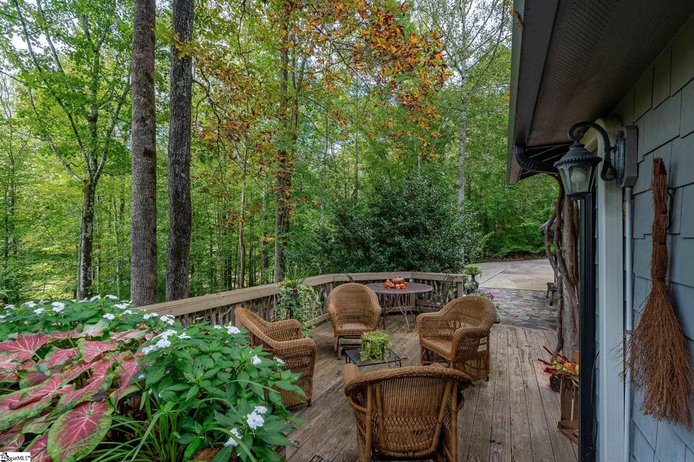 2111 Moorefield Memorial Highway Pickens, SC 29671