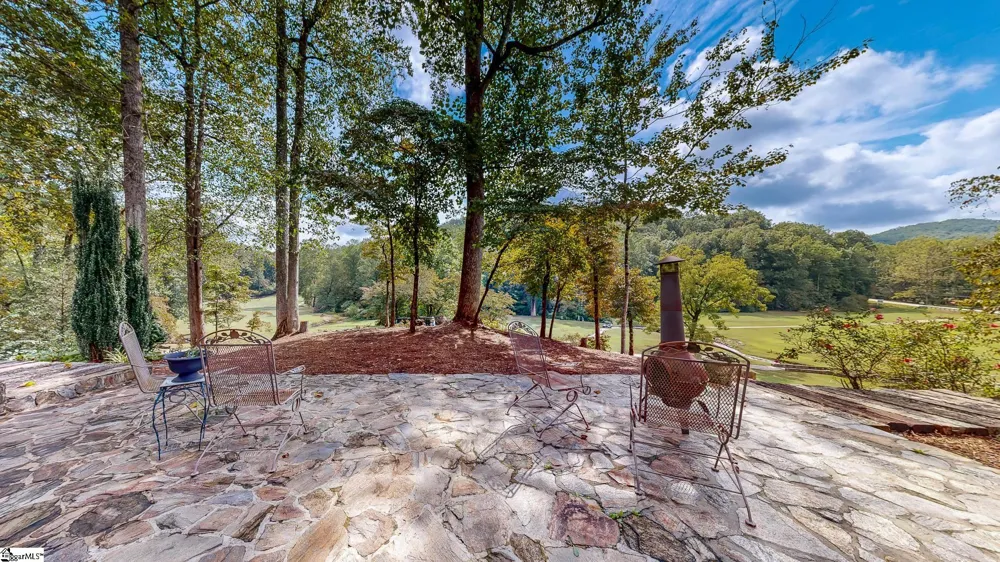 2111 Moorefield Memorial Highway Pickens, SC 29671