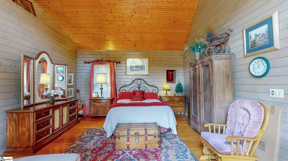 2111 Moorefield Memorial Highway Pickens, SC 29671