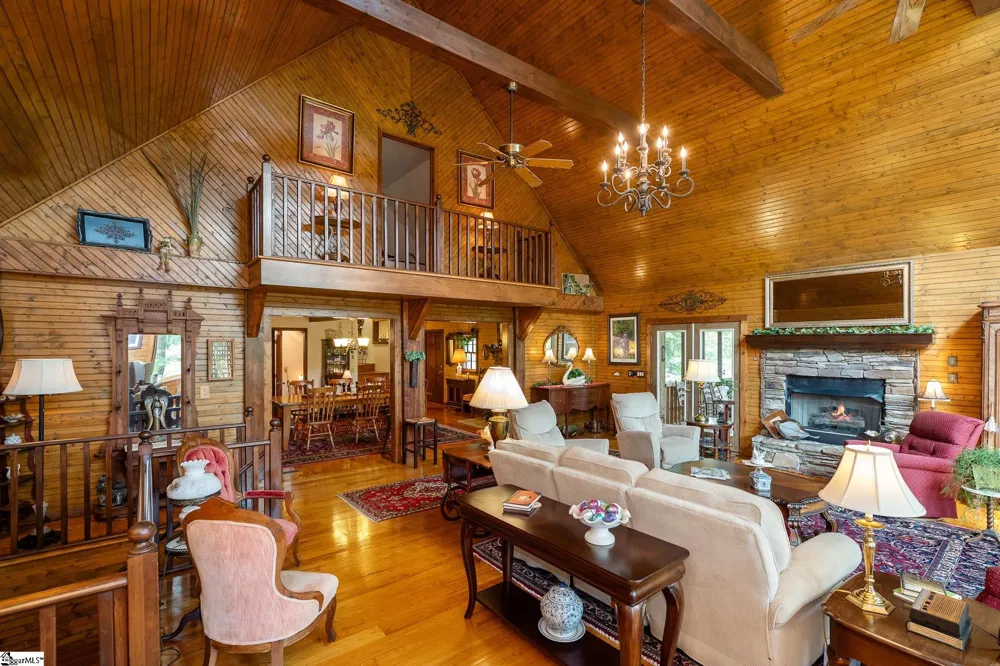 2111 Moorefield Memorial Highway Pickens, SC 29671