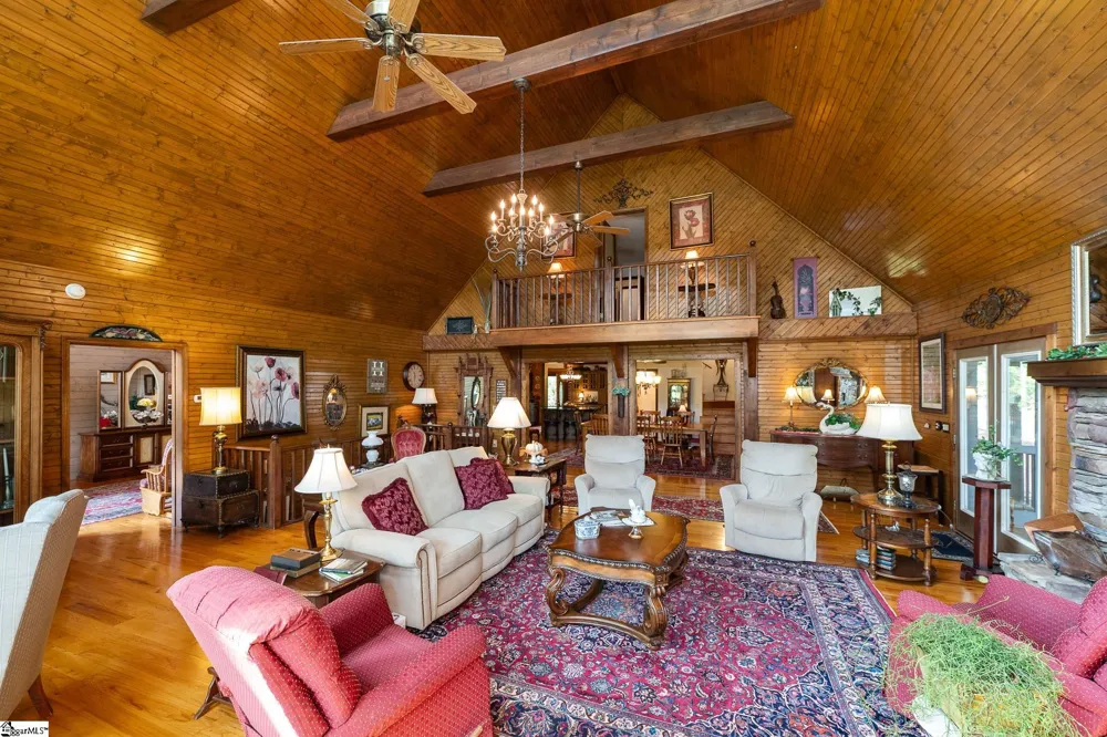 2111 Moorefield Memorial Highway Pickens, SC 29671
