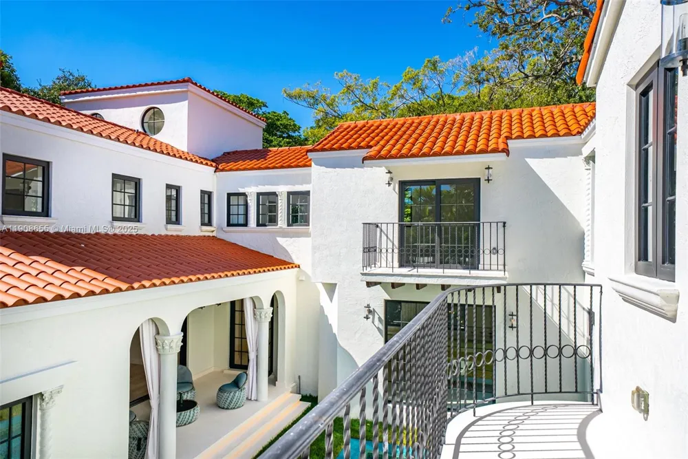 601 NE 56th St Miami, FL 33137