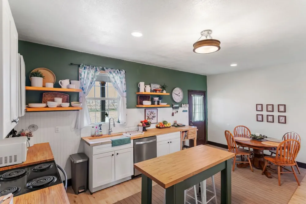 Address Not Shown Del Valle, TX 78617