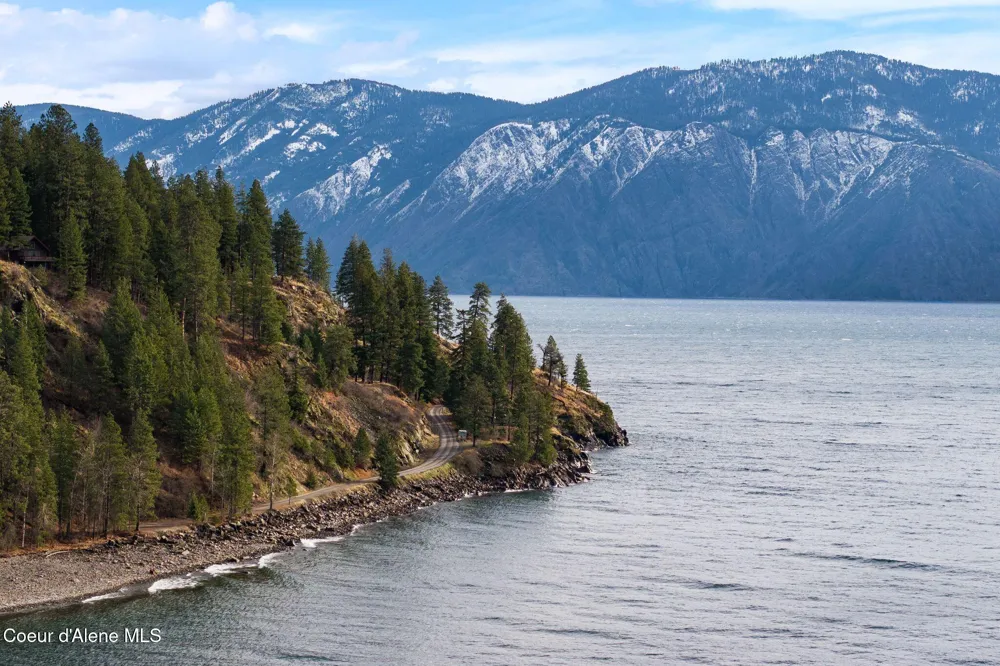 1770 Garfield Bay Road Sagle, ID 83860