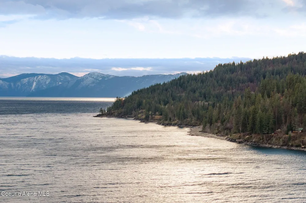 1770 Garfield Bay Road Sagle, ID 83860