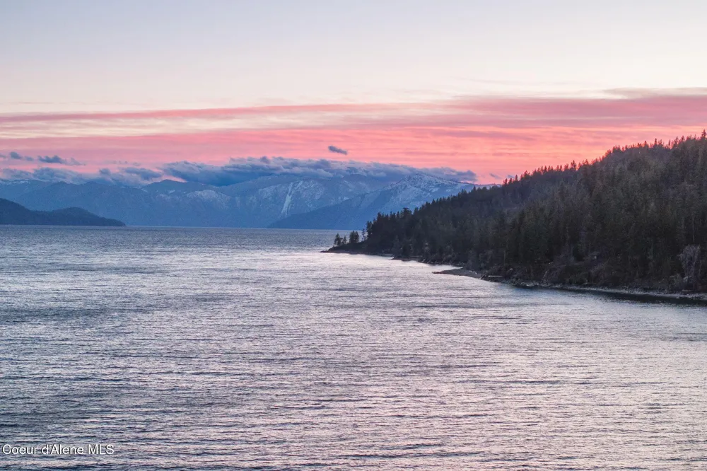1770 Garfield Bay Road Sagle, ID 83860