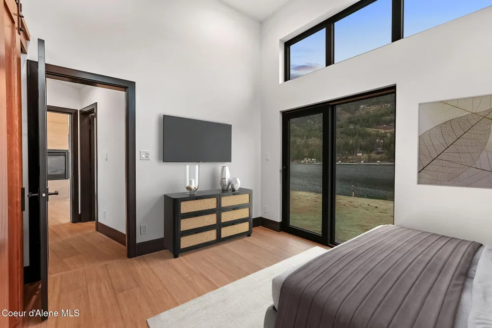 1808 Garfield Bay Road Sagle, ID 83860