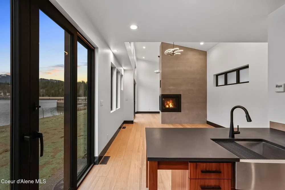 1808 Garfield Bay Road Sagle, ID 83860