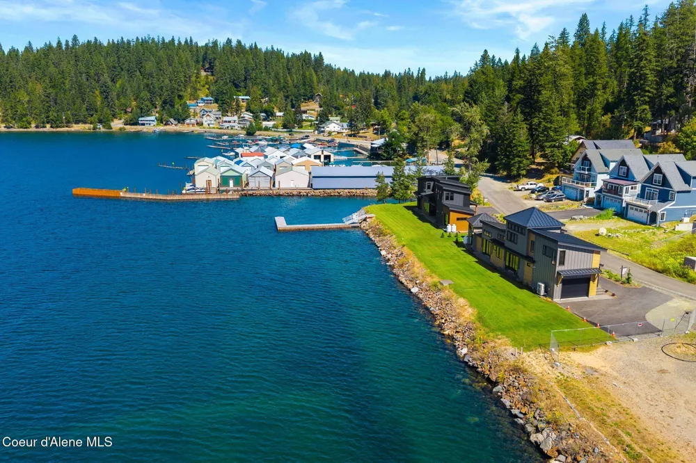 1808 Garfield Bay Road Sagle, ID 83860