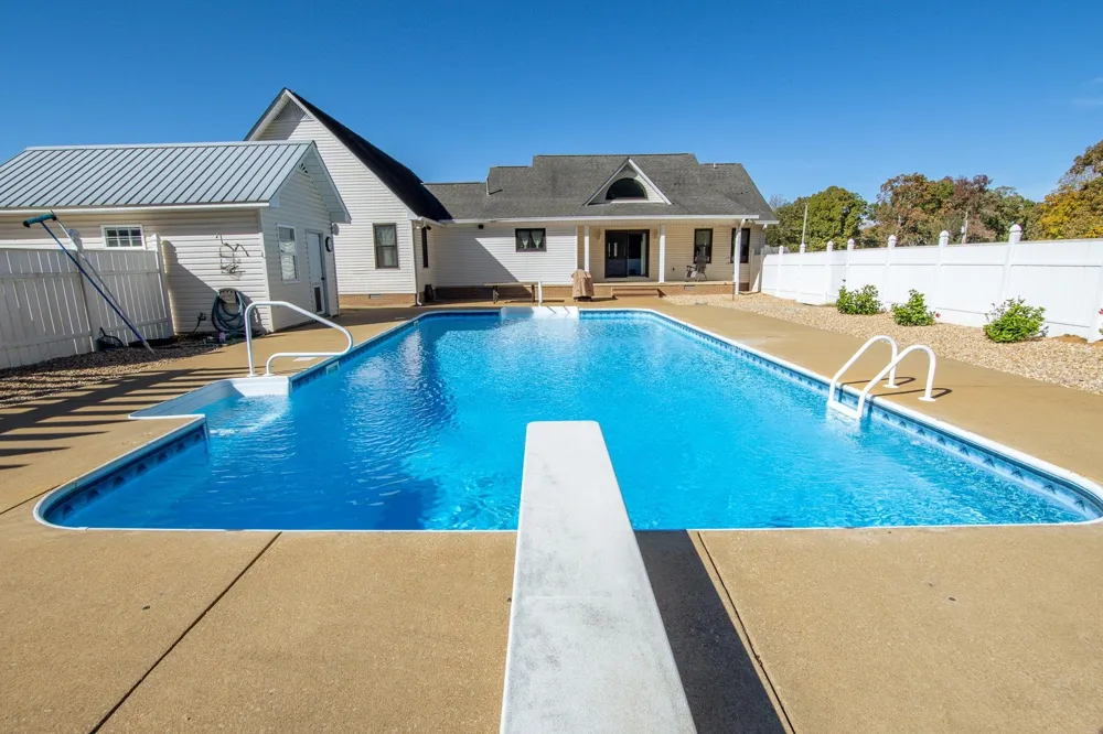 145 TOM WAY Savannah, TN 38372
