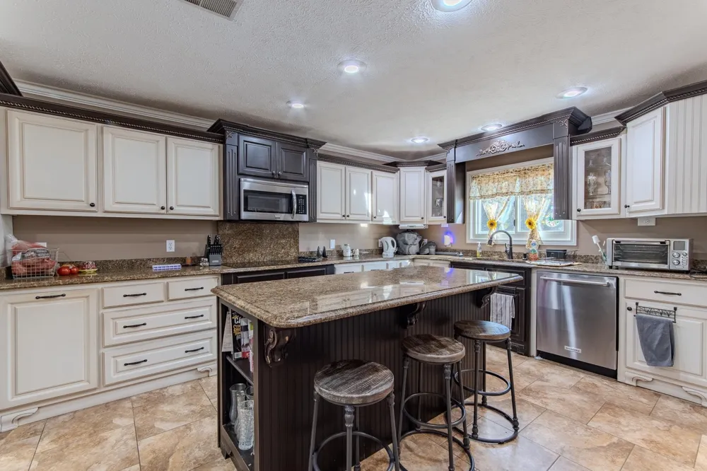 145 TOM WAY Savannah, TN 38372