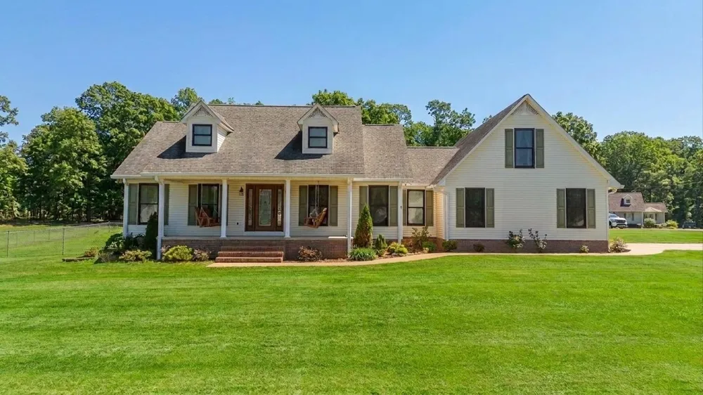 145 TOM WAY Savannah, TN 38372