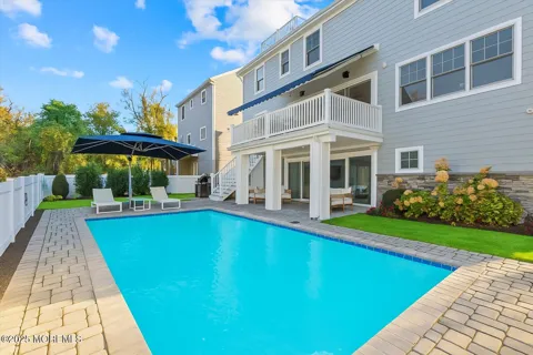 382 Western Avenue #Summer Weekly