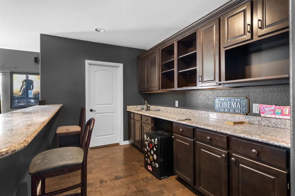 7280 Cana Grand Prairie, TX 75054