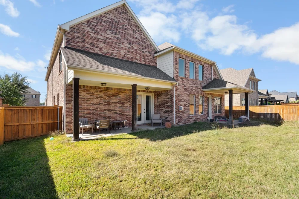 7280 Cana Grand Prairie, TX 75054