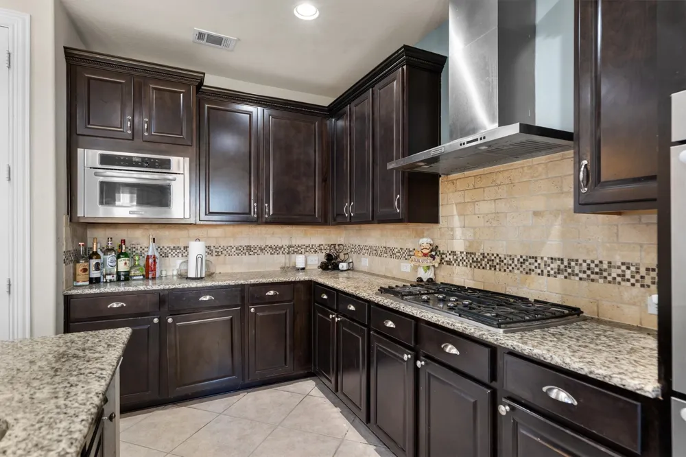 7280 Cana Grand Prairie, TX 75054