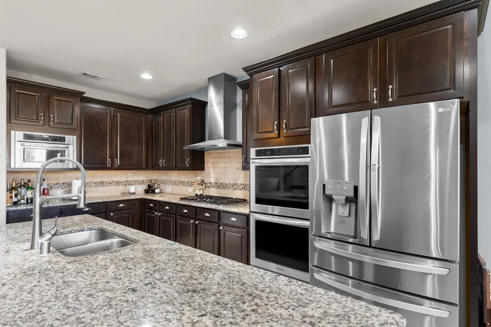 7280 Cana Grand Prairie, TX 75054