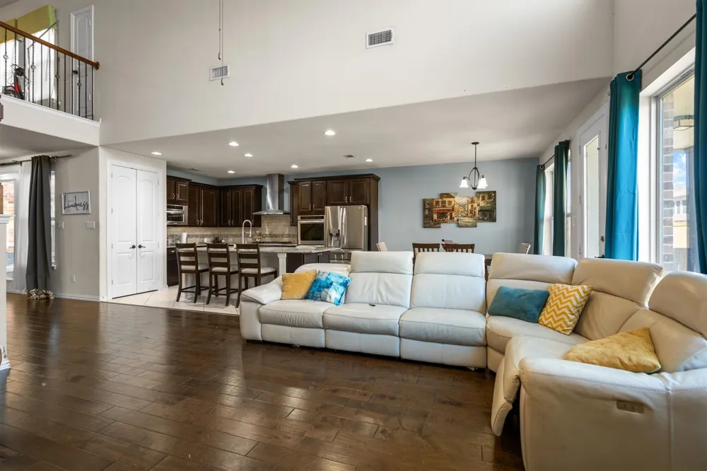 7280 Cana Grand Prairie, TX 75054