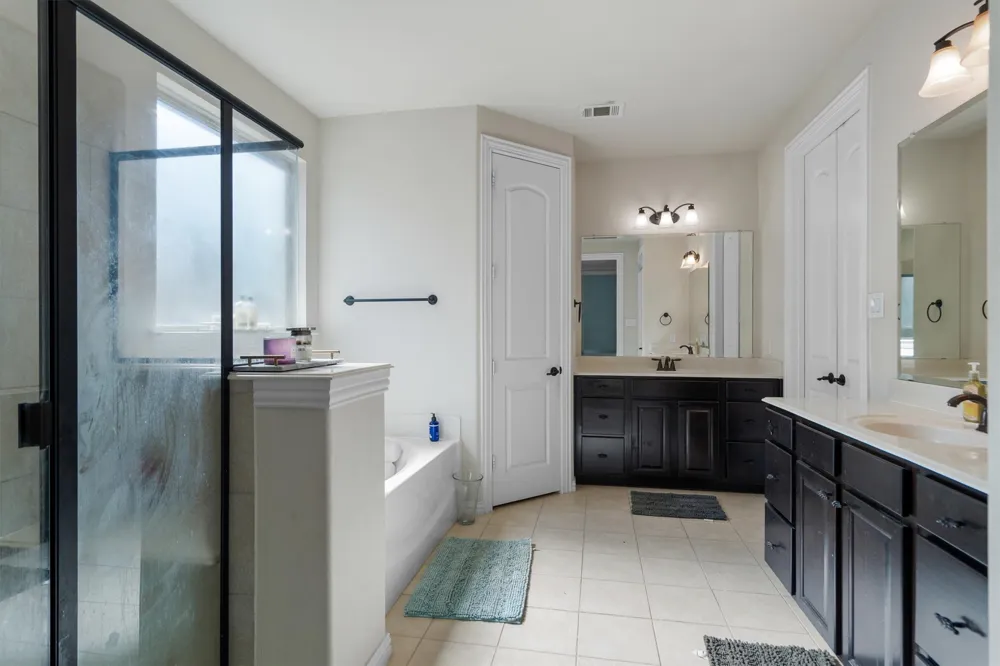 7280 Cana Grand Prairie, TX 75054