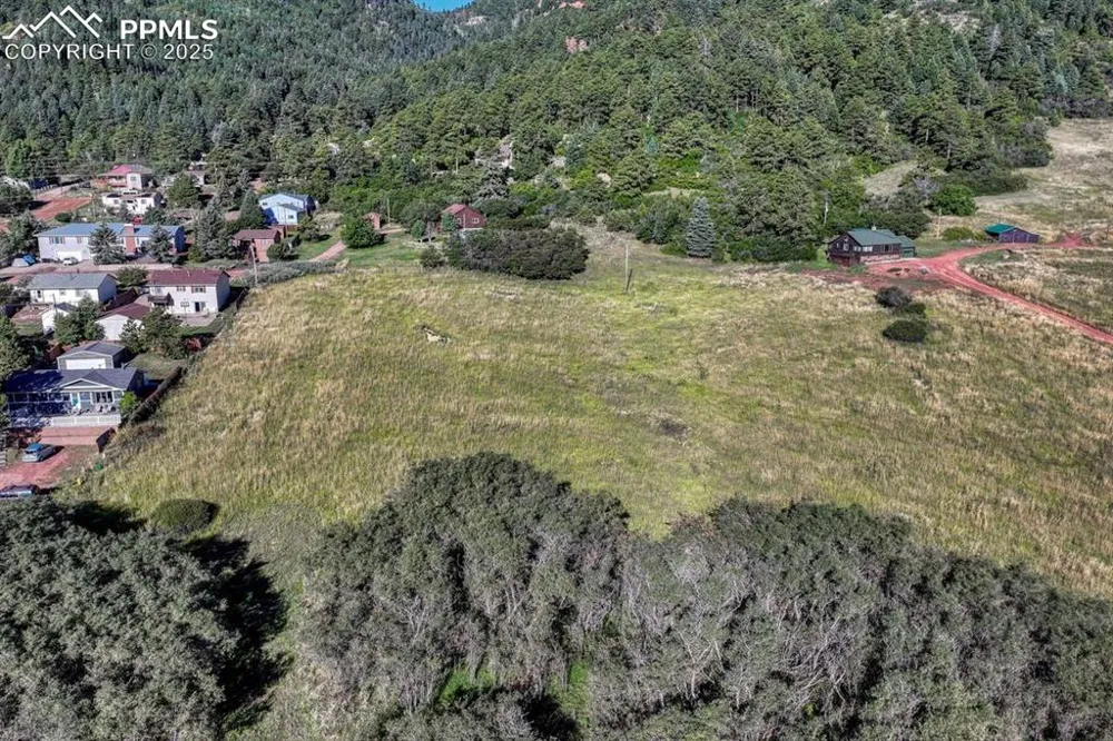 15989 S Perry Park Road Larkspur, CO 80118