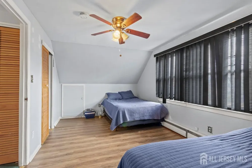 74 Beaverdale Lane Willingboro, NJ 08046