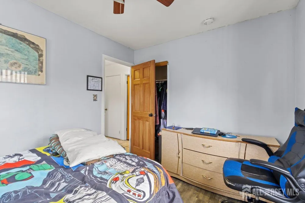 74 Beaverdale Lane Willingboro, NJ 08046