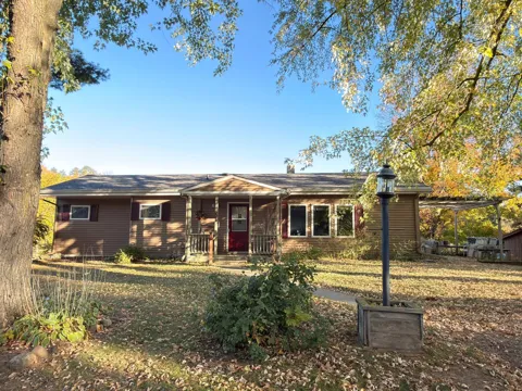 510 Maple Street W