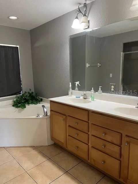 2447 JARVIS STREET North Port, FL 34288
