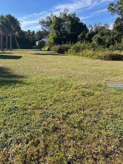 2447 JARVIS STREET North Port, FL 34288