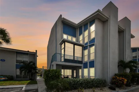 315 MEDALLION BOULEVARD #E