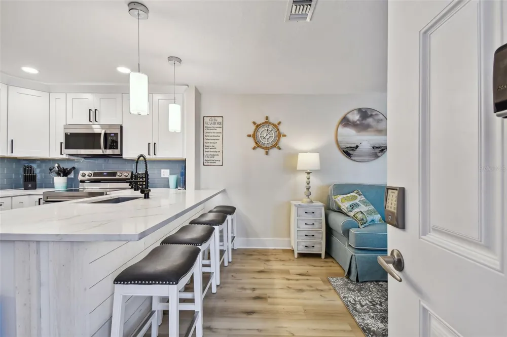 315 MEDALLION BOULEVARD #E Madeira Beach, FL 33708
