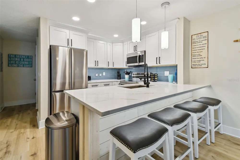 315 MEDALLION BOULEVARD #E Madeira Beach, FL 33708