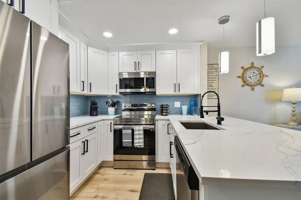 315 MEDALLION BOULEVARD #E Madeira Beach, FL 33708