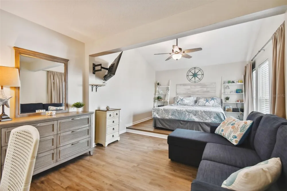 315 MEDALLION BOULEVARD #E Madeira Beach, FL 33708
