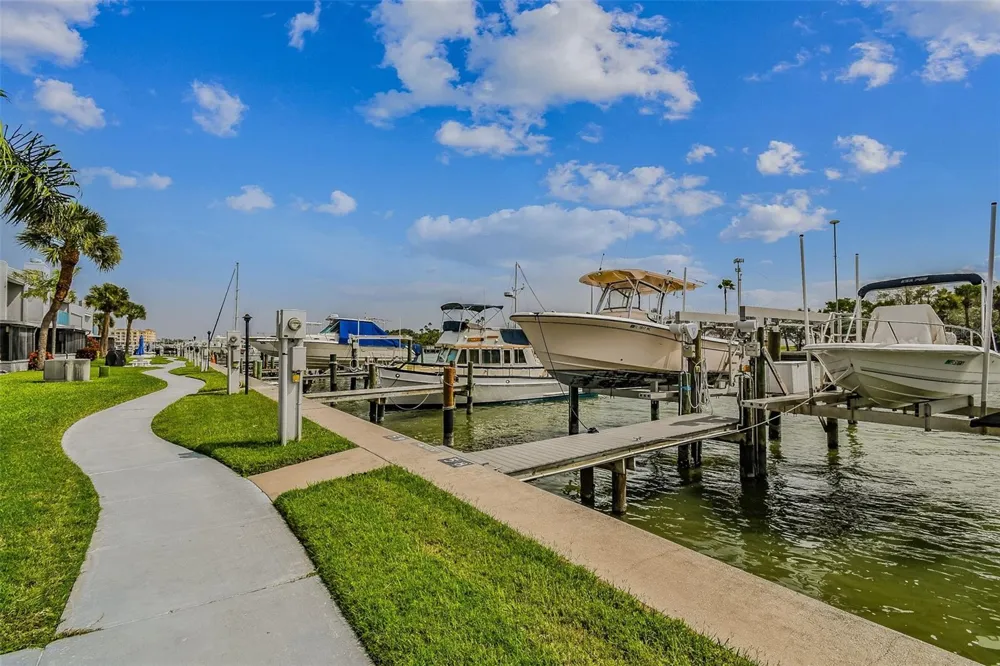 315 MEDALLION BOULEVARD #E Madeira Beach, FL 33708