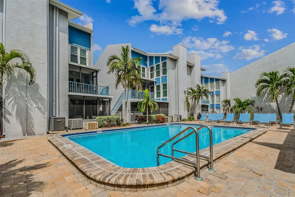 315 MEDALLION BOULEVARD #E Madeira Beach, FL 33708