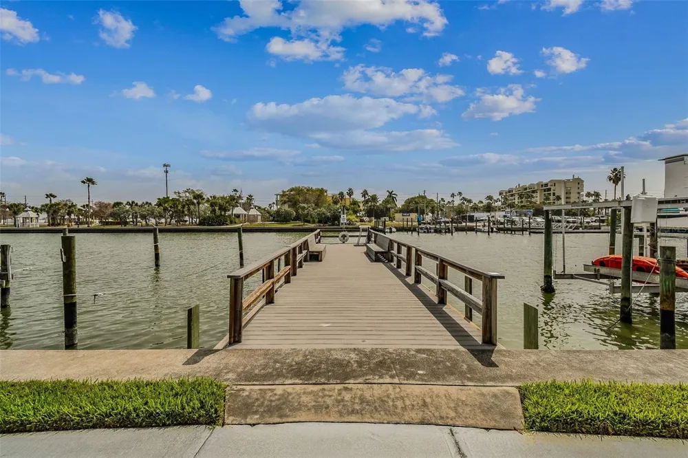 315 MEDALLION BOULEVARD #E Madeira Beach, FL 33708
