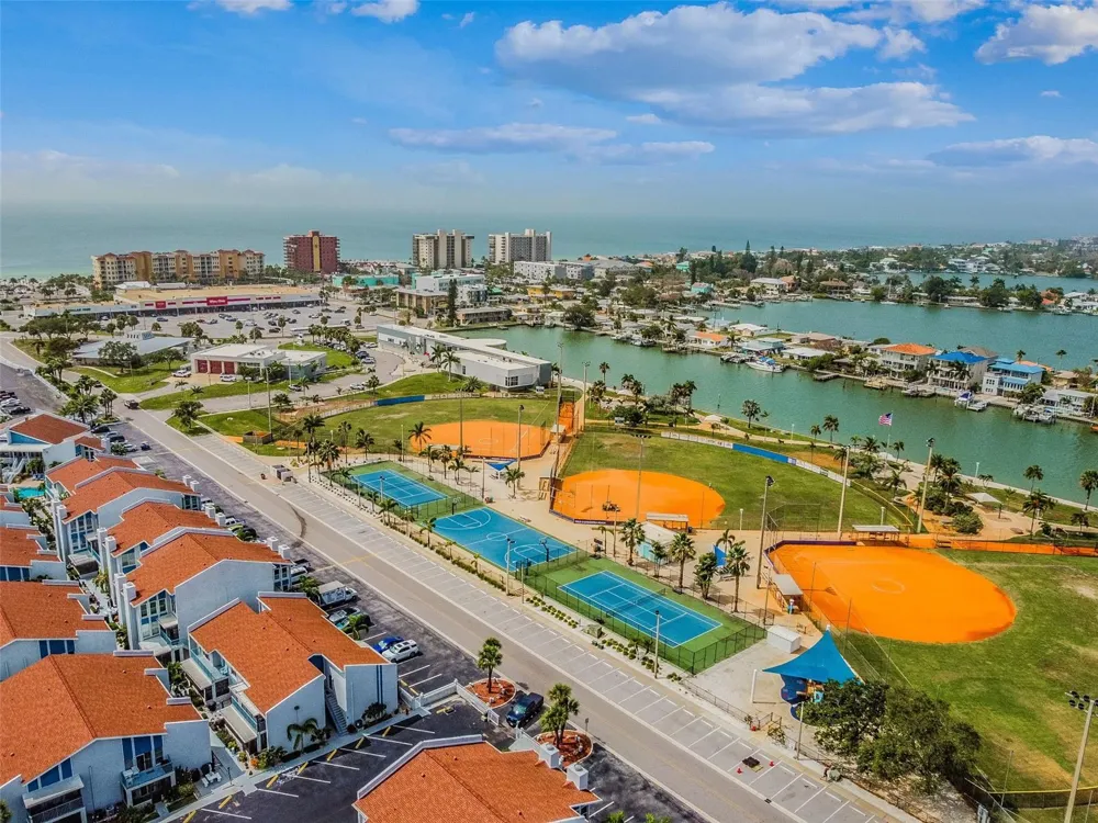315 MEDALLION BOULEVARD #E Madeira Beach, FL 33708