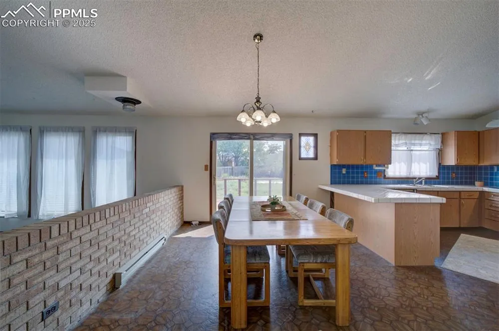 14 Crested Hill Court Pueblo, CO 81008