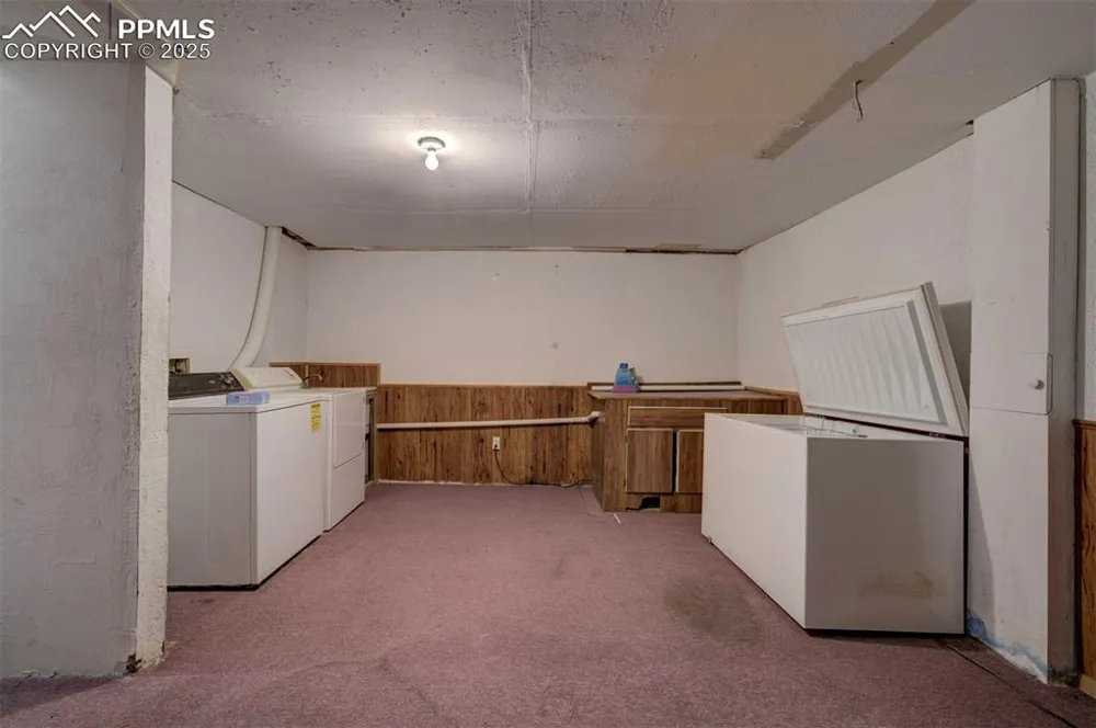 14 Crested Hill Court Pueblo, CO 81008