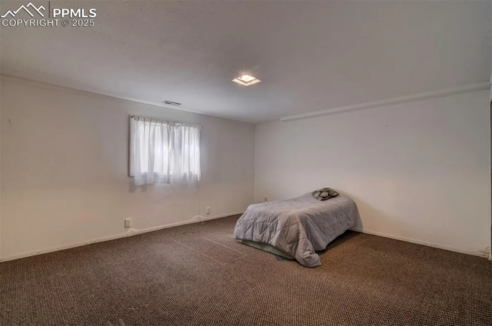 14 Crested Hill Court Pueblo, CO 81008