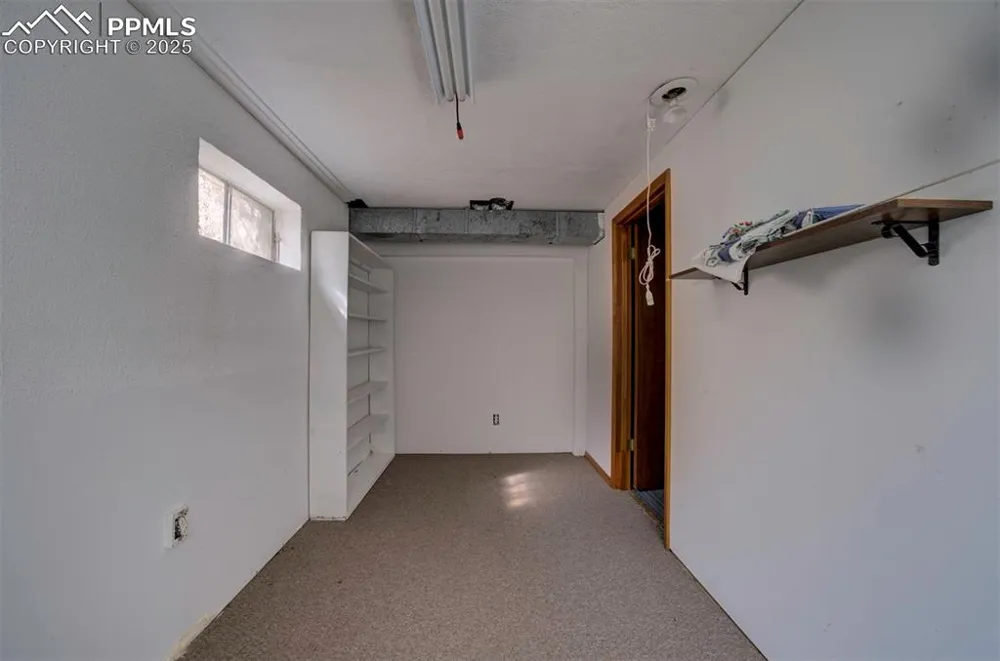 14 Crested Hill Court Pueblo, CO 81008