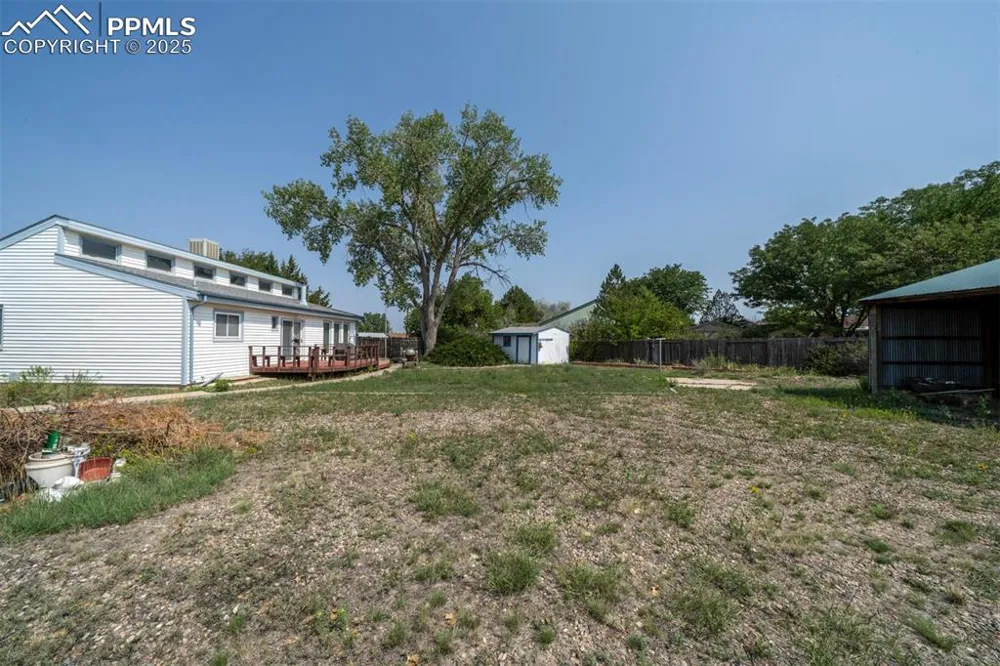 14 Crested Hill Court Pueblo, CO 81008