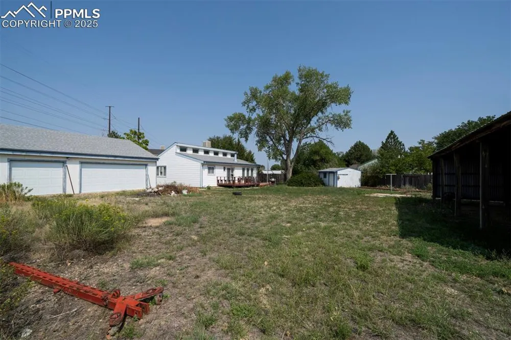 14 Crested Hill Court Pueblo, CO 81008