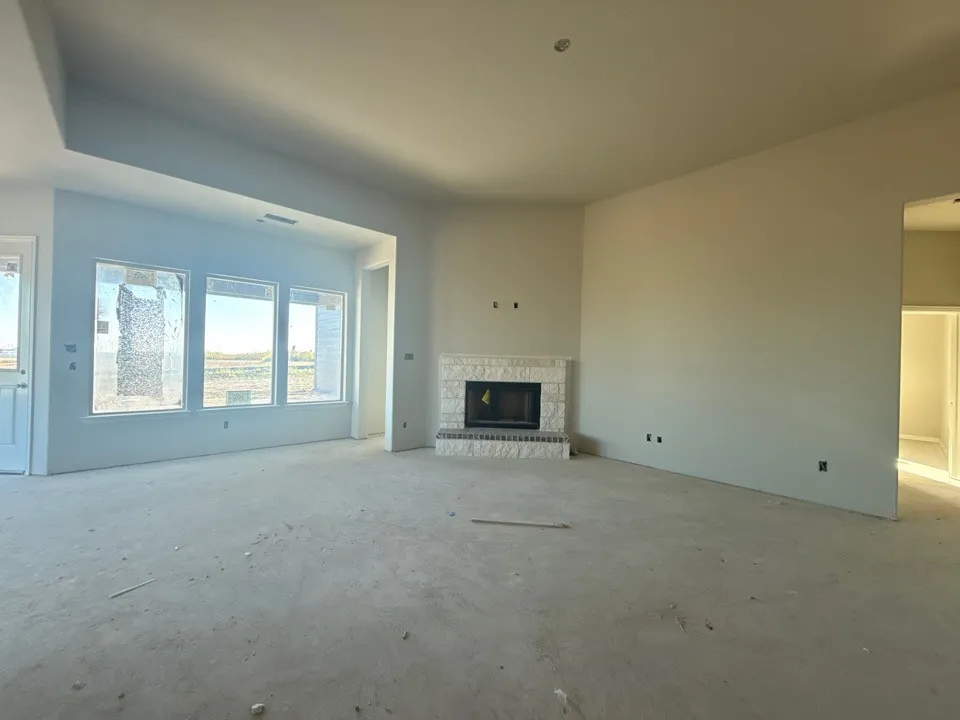 930 County Road 200 Valley View, TX 76272