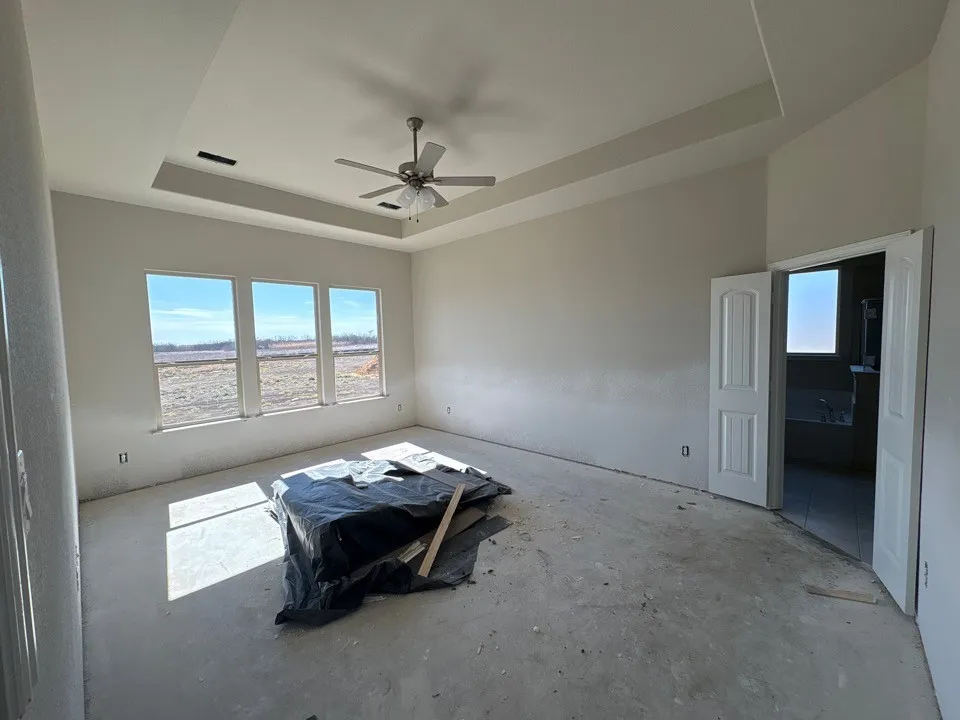 930 County Road 200 Valley View, TX 76272