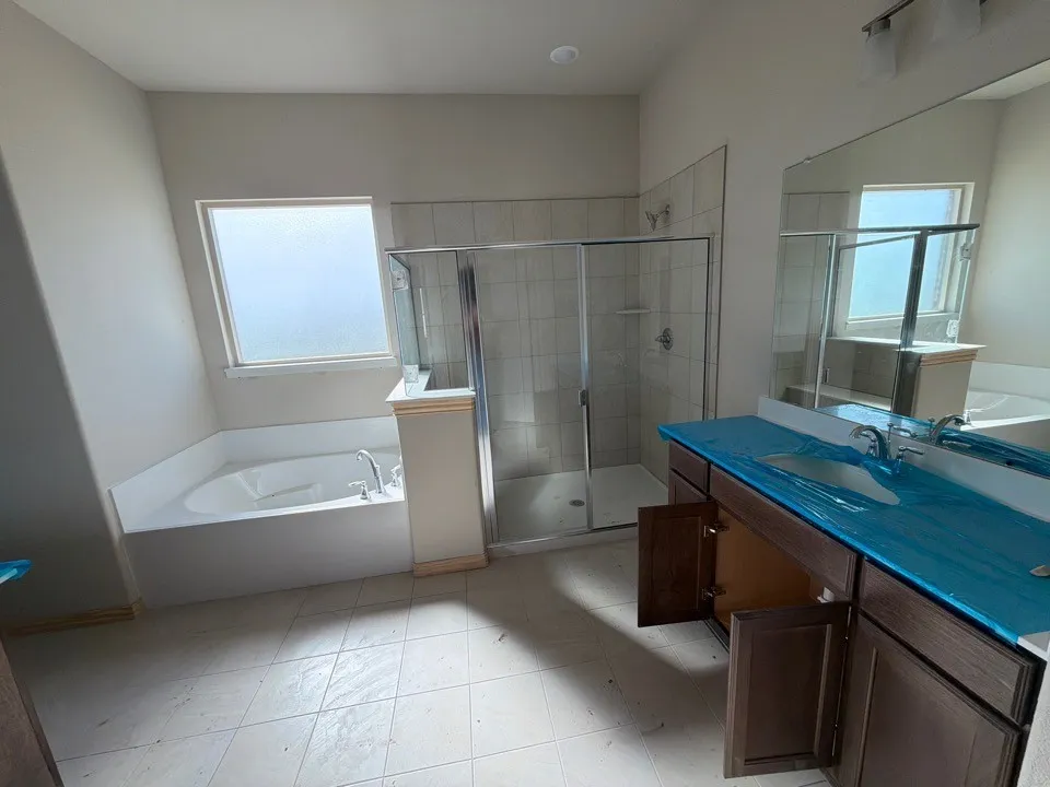930 County Road 200 Valley View, TX 76272
