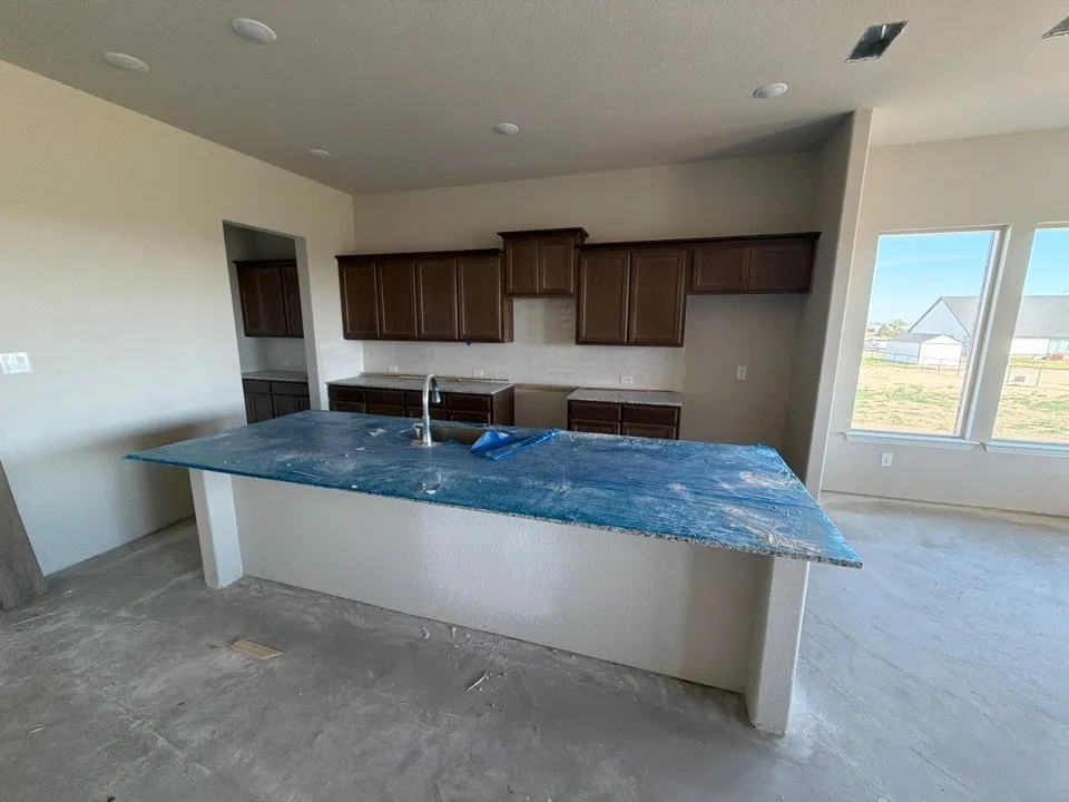 930 County Road 200 Valley View, TX 76272