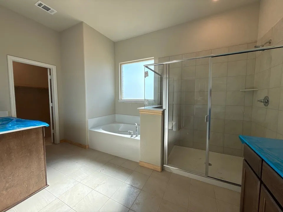 930 County Road 200 Valley View, TX 76272